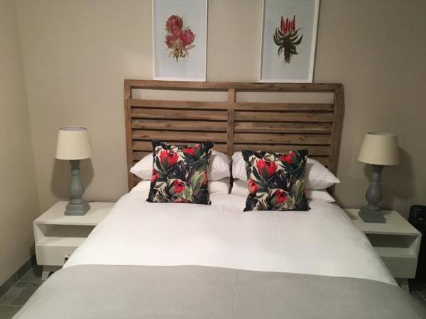 Sanlameer Villa 2002