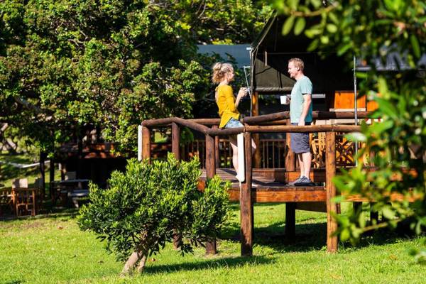 Kingfisher Lakeside Retreat