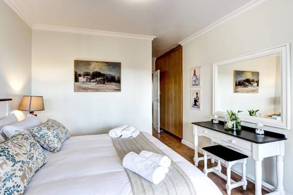 Illovo Beach Apartments at La Mer