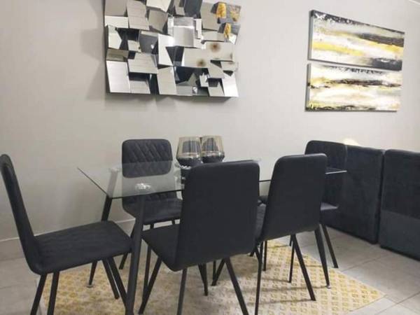 Spacious with great design 2 bedroomed apartment