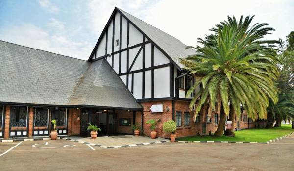 Cresta Churchill Hotel